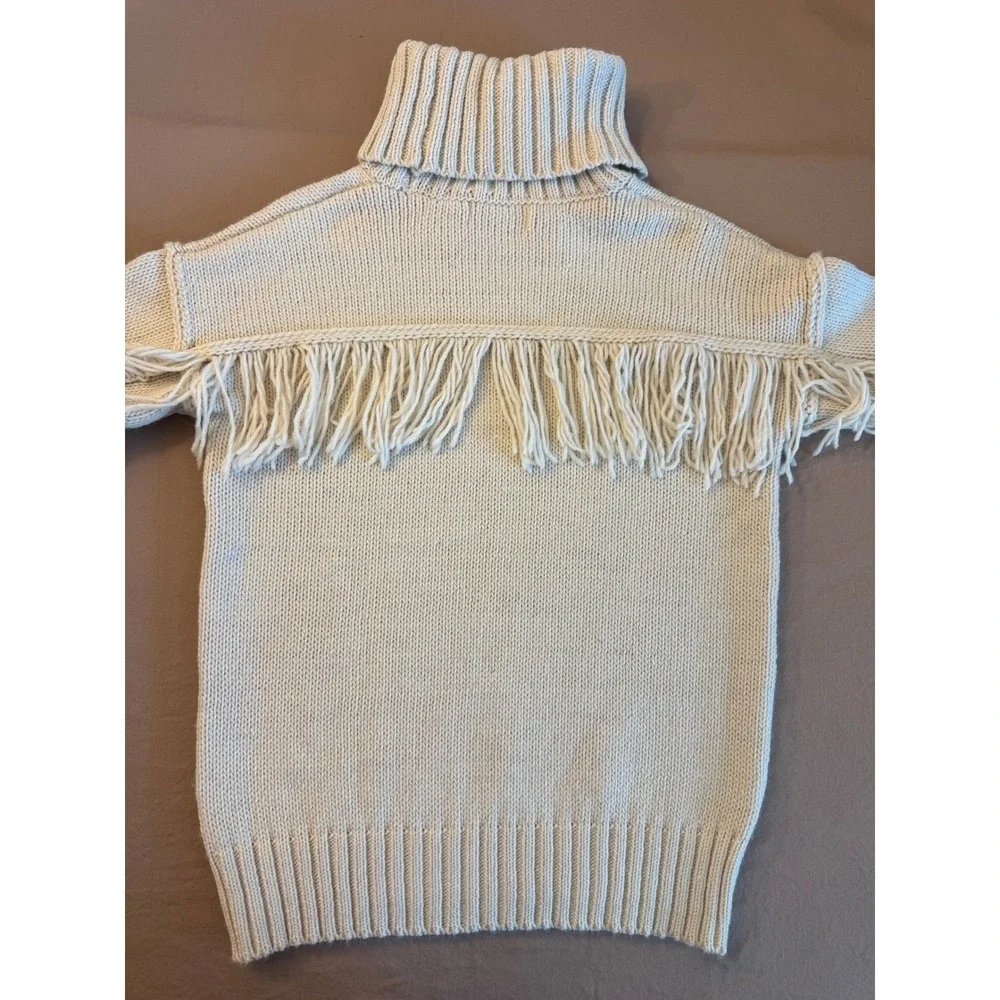 WILLOW & WIND Cream Fringe Turtleneck Sweater XS Cozy Boho Chunky‎ Knit Winter